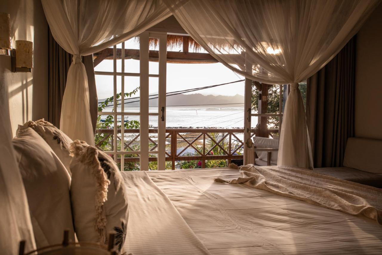 Serenity Luxurious Beachfront Villa & Spa With Private Infinity Pool, 8 Guests 吉利阿尔 外观 照片