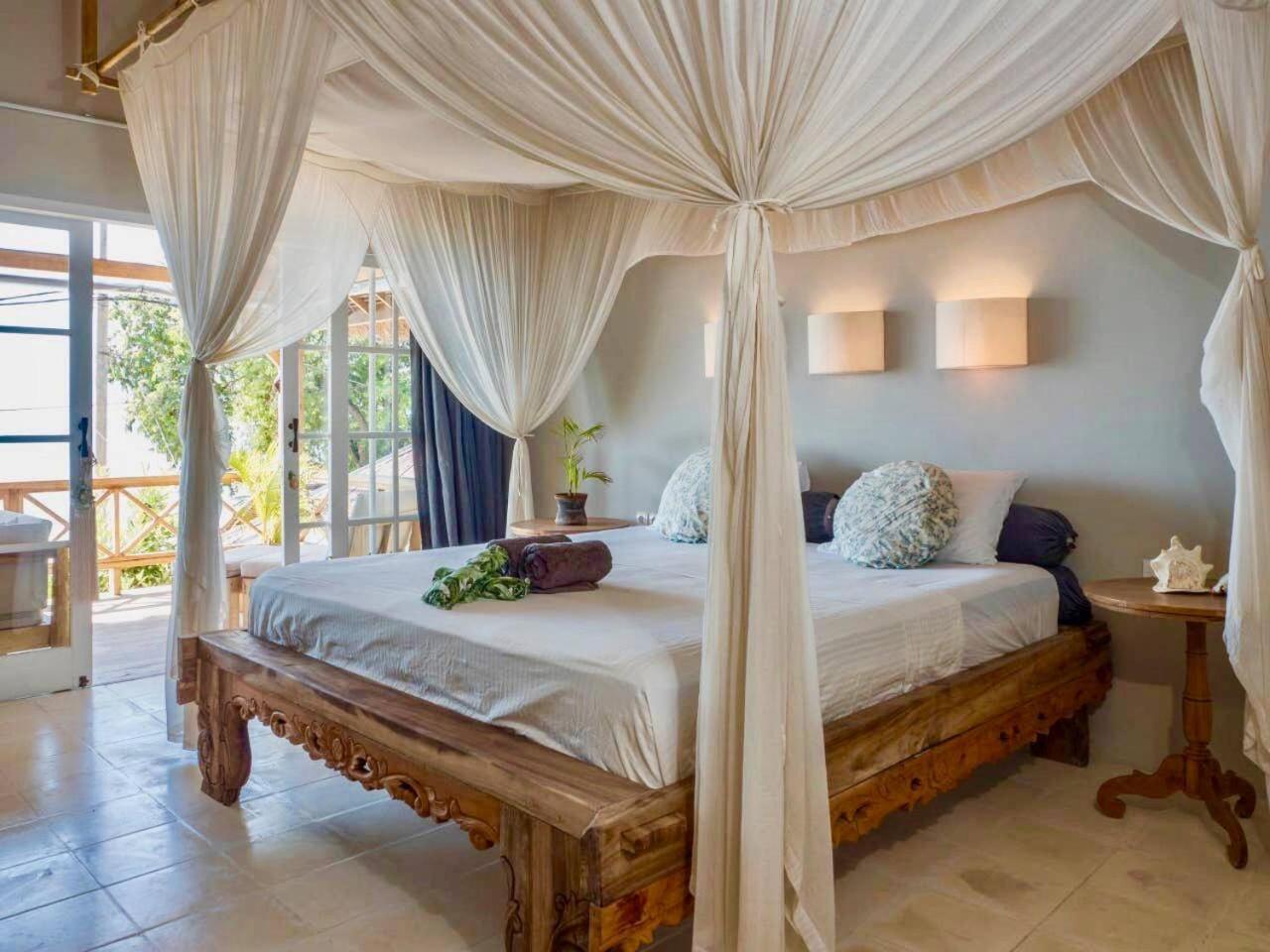 Serenity Luxurious Beachfront Villa & Spa With Private Infinity Pool, 8 Guests 吉利阿尔 外观 照片